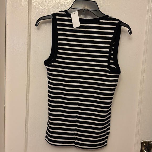 NWT Loft the perfect tan top. - Picture 5 of 5